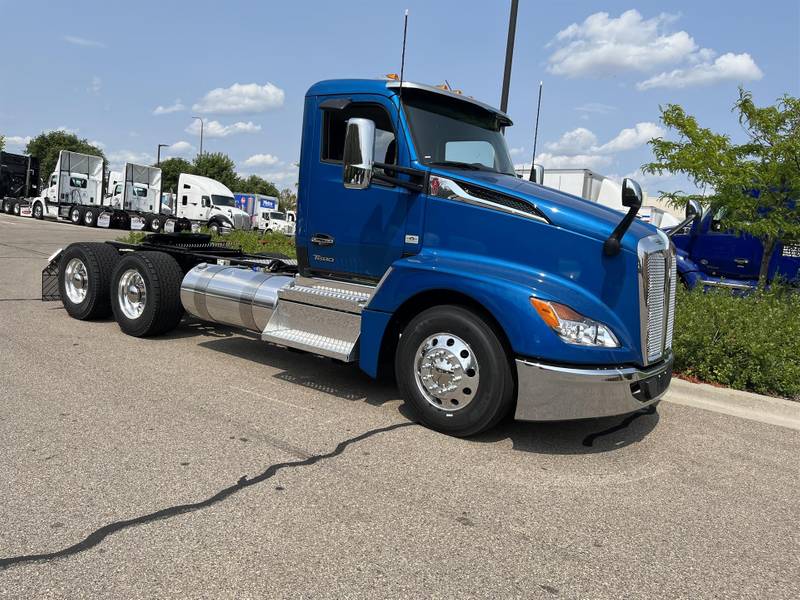 2024 Kenworth T680 For Sale Day Cab RJ320155