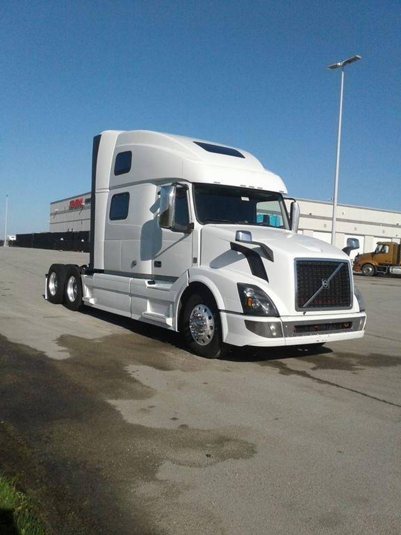 2017 Volvo VNL 780 For Sale | Sleeper Truck | #VP24033A