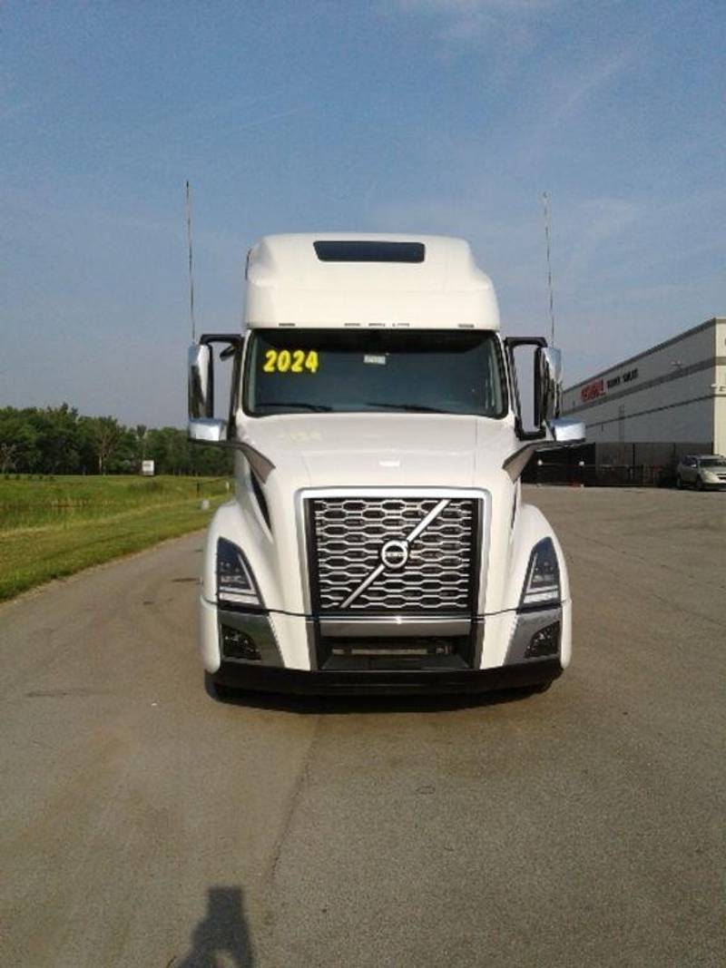 2024 Volvo VNL 760 (For Sale) Sleeper Truck VP24050