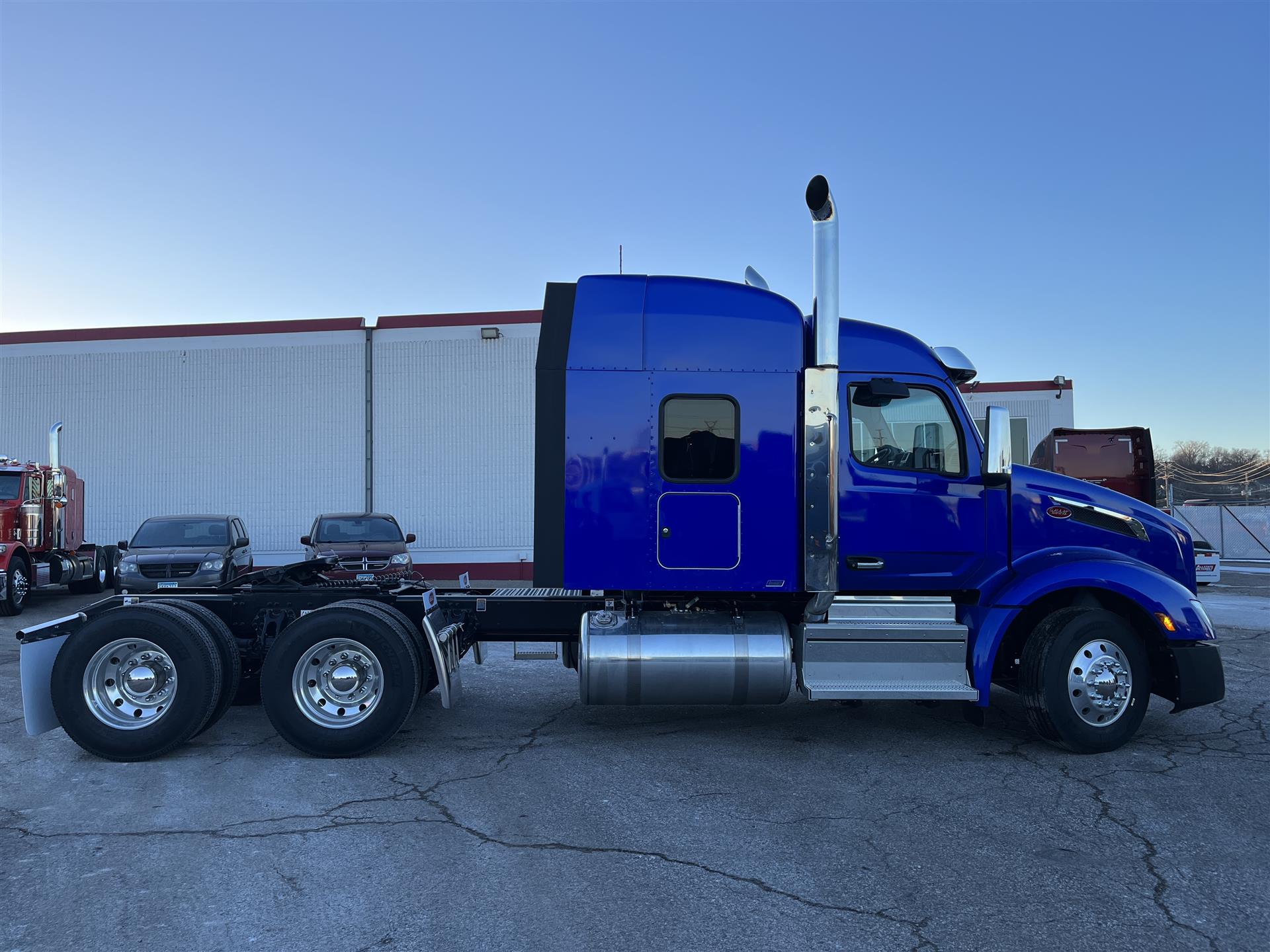 2024 Peterbilt 579 (For Sale) 58" Sleeper 30A679100