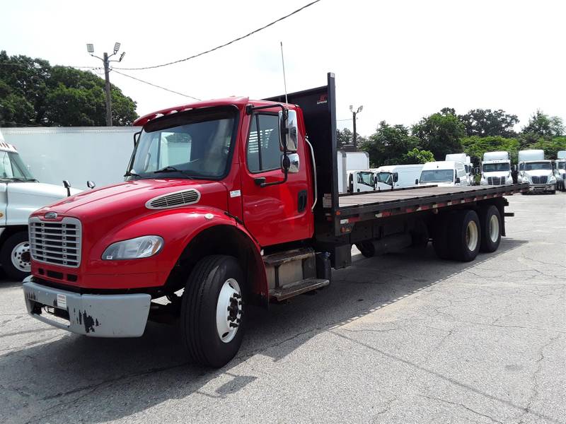 2016 Freightliner M2 106 (For Sale) | Flatbed | #655833