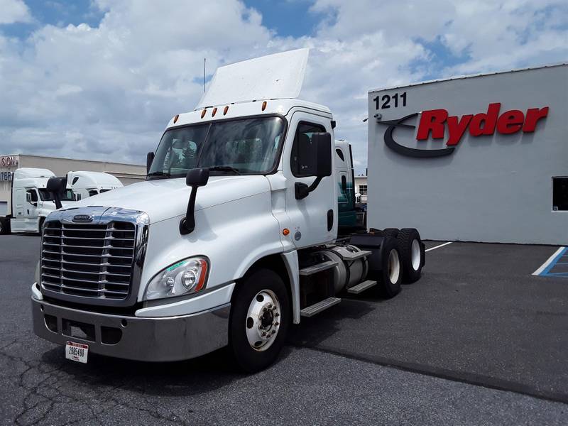 2016 Freightliner CASCADIA 125 (For Sale) | Day Cab | #643096