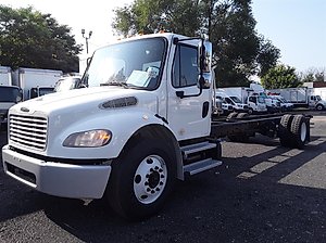 2017 Freightliner M2 106 - Cab & Chassis