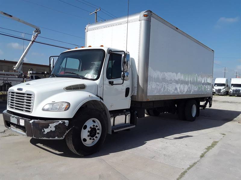 2015 Freightliner M2 106 (For Sale) | Box Van | #570706