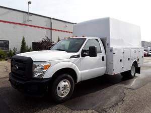2013 Ford F350 - Day Cab