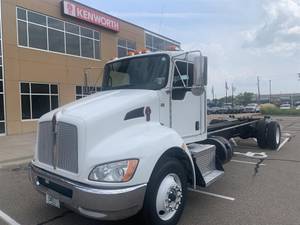 2019 Kenworth T270 - Cab & Chassis