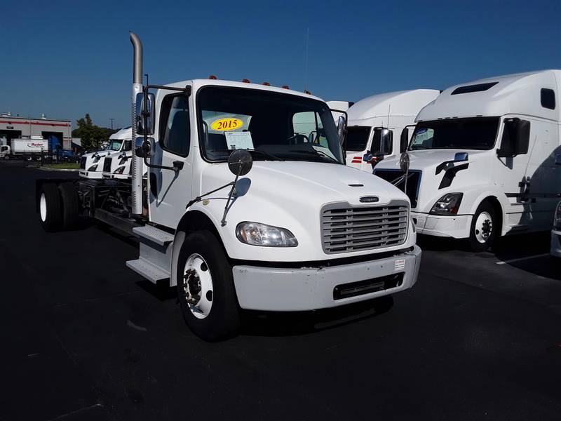 2015 Freightliner M2 106 (For Sale) | Cab & Chassis | #347028