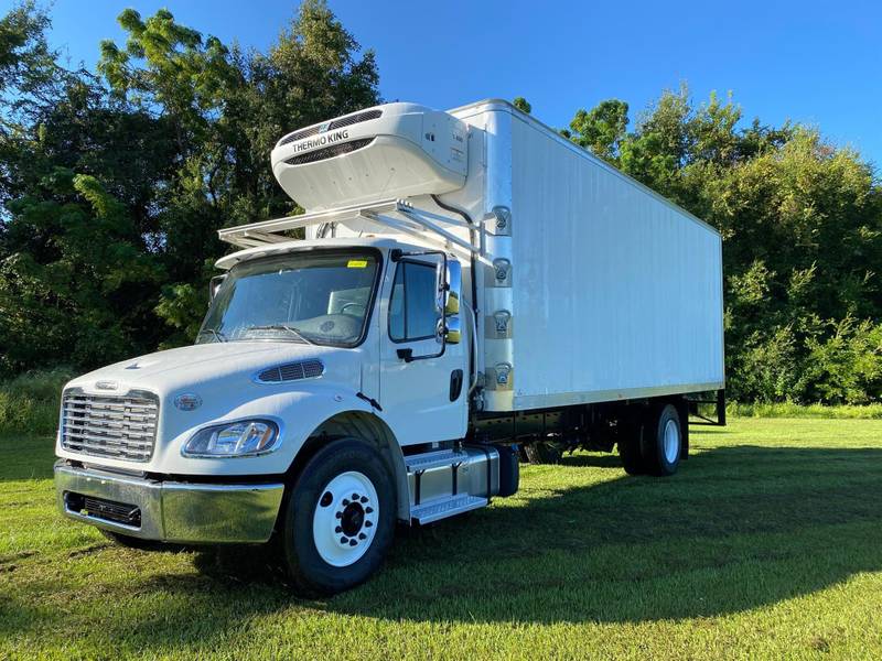 2024 Freightliner M2 106 (For Sale) 26' VJ8123