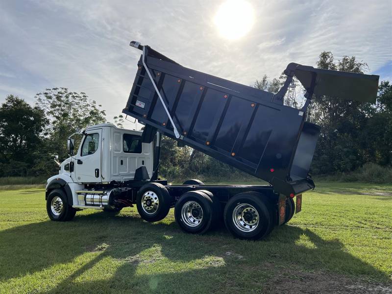 2024 Western Star 47X For Sale Dump Truck VJ8159