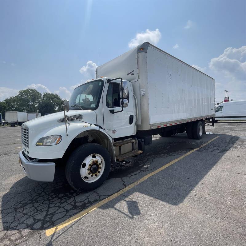 2018 Freightliner M2 106 (For Sale) | Box Van | #222253