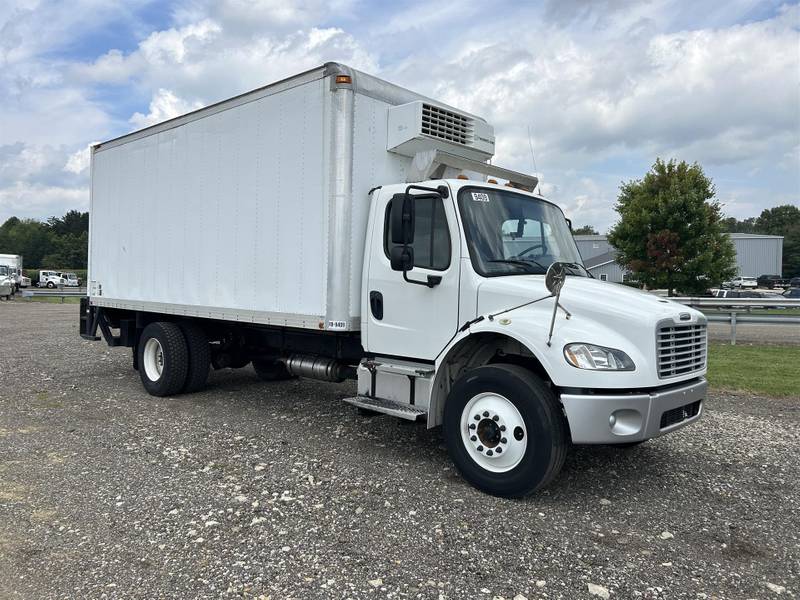 2015 Freightliner M2 (For Sale) | 20' | #9409