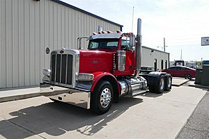 2017 Peterbilt 389