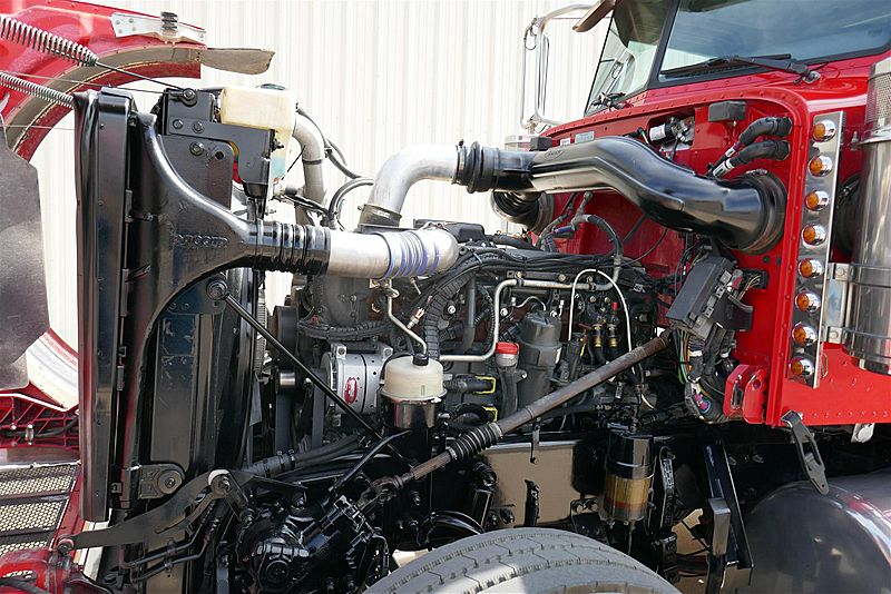 2017 Peterbilt 389