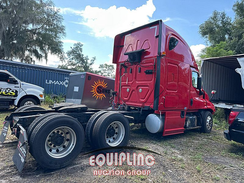 2018 Freightliner Cascadia