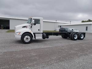2020 Kenworth T370 - Cab & Chassis