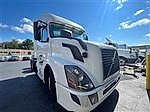 2017 Volvo VNL 670 - Sleeper Truck