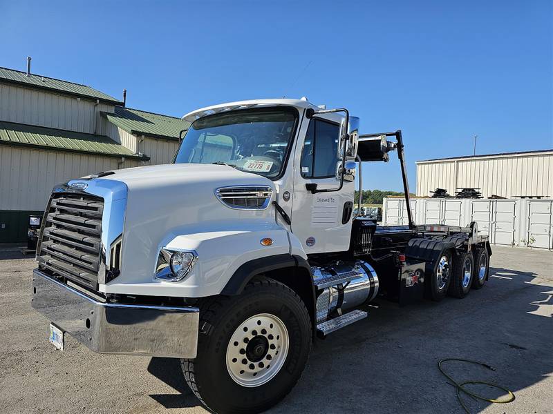 2024 Freightliner 114SD For Sale RollOff PVC8420