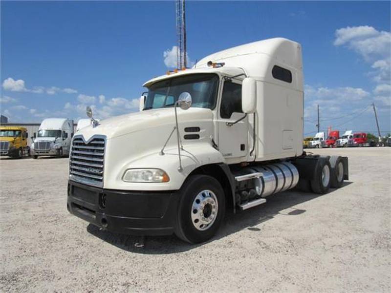 2010 Mack Pinnacle CXU613 (For Sale) | 60