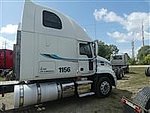 2012 Mack Pinnacle CXU613 - Day Cab
