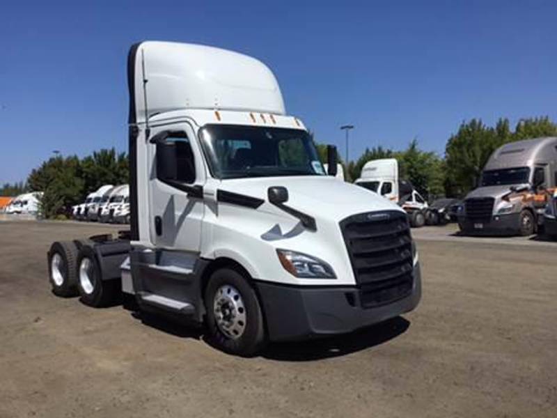 2019 Freightliner Cascadia (For Sale) | Day Cab | #18806