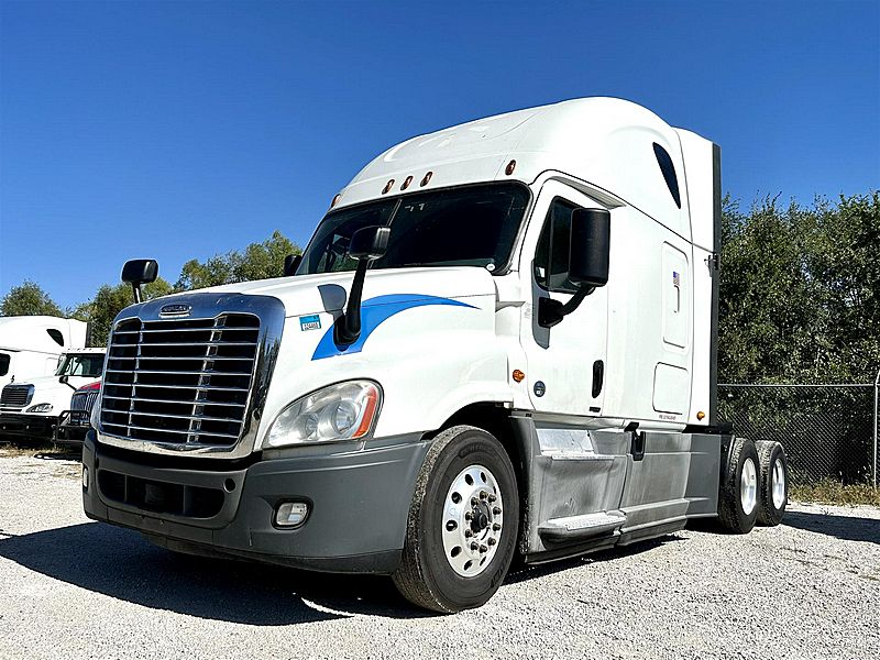 2018 Freightliner (For Sale) Condo Sleeper JSJM2429