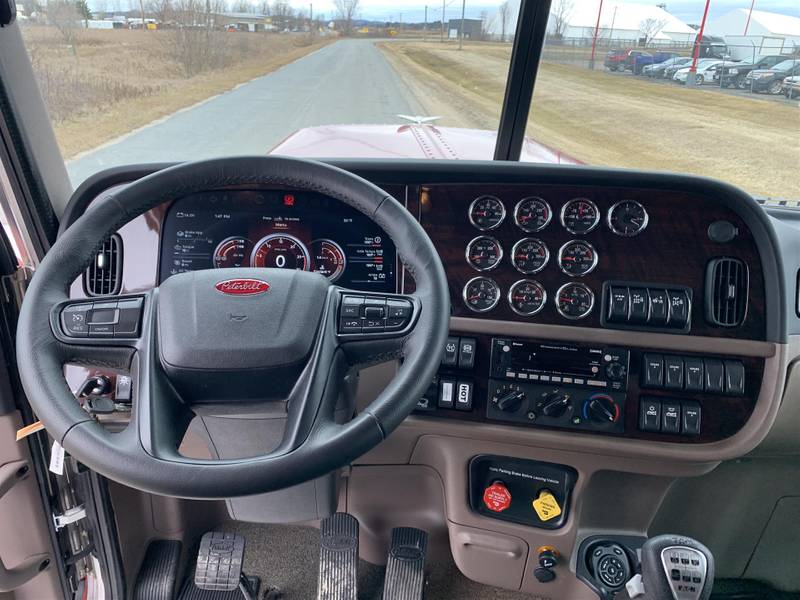 2025 Peterbilt 389 For Sale 72" Sleeper 53A680036