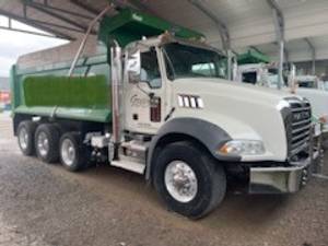 2020 Mack Granite GR64B - Dump Truck
