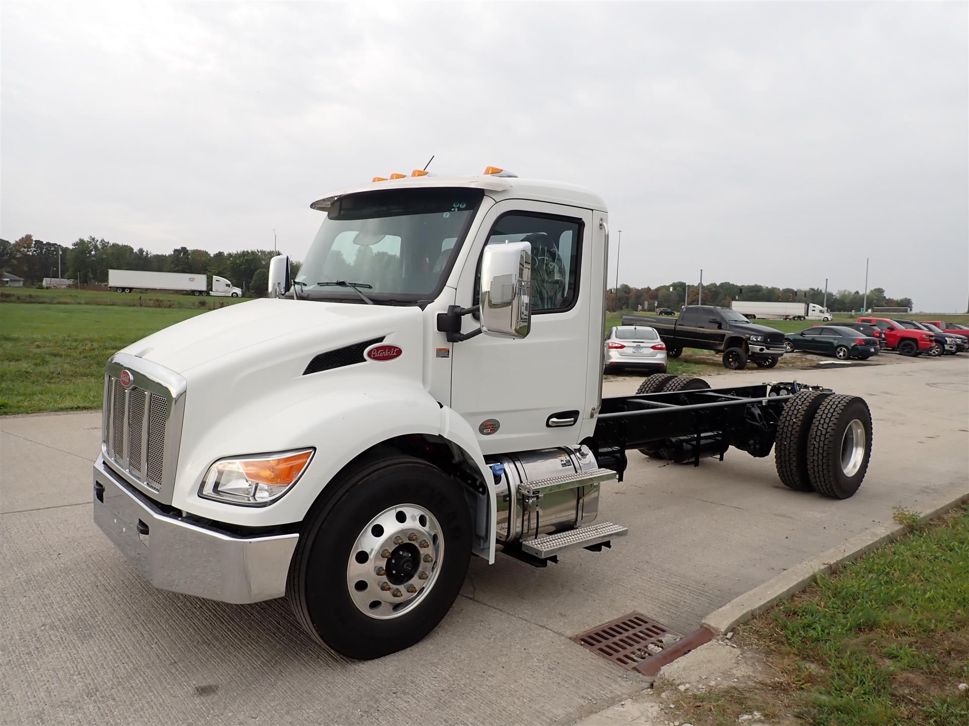 2024 Peterbilt 537 (For Sale) Hook Lift RM603421