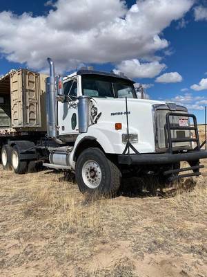 2005 Western Star 4700 - Cab & Chassis