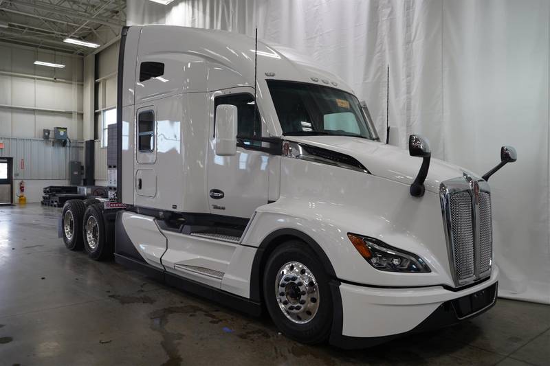 2024 Kenworth T680 (For Sale) | 76