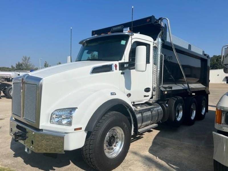 2024 Kenworth T880 (For Sale) Dump Truck 0550030