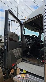2016 Kenworth W900 - Sleeper Truck