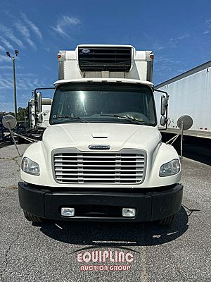 2015 Freightliner M2