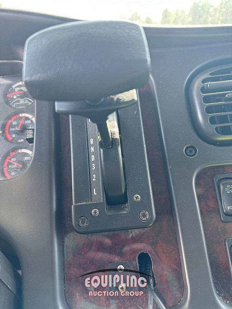 2015 Freightliner M2