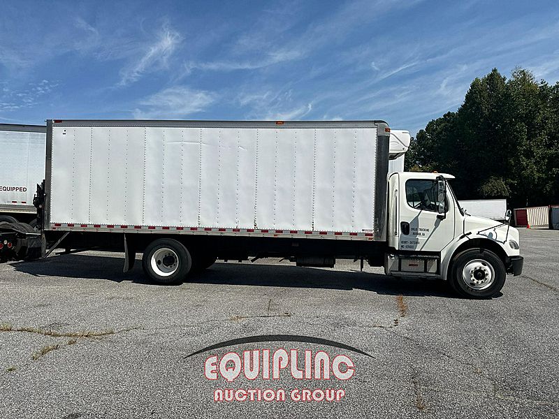 2015 Freightliner M2