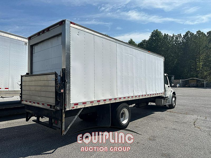 2015 Freightliner M2