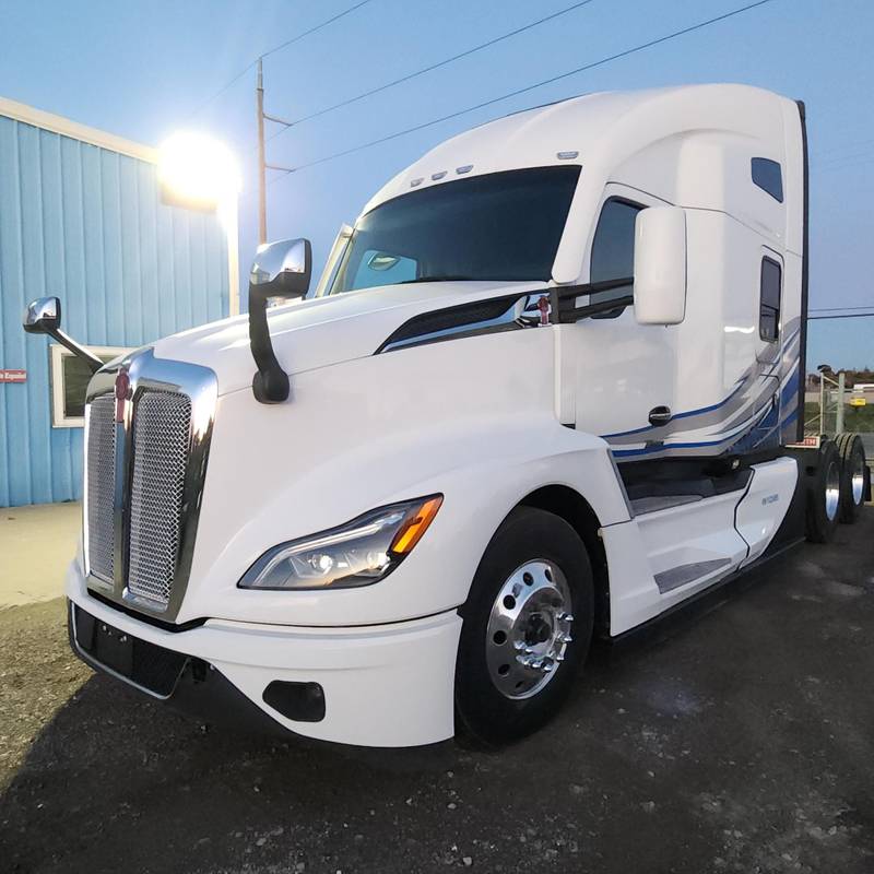 2023 Kenworth T680 (For Sale) | Sleeper Truck | #PJ224939