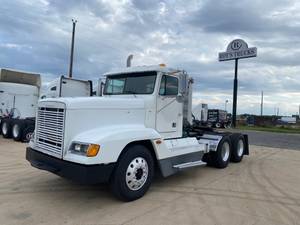 2001 Freightliner FLD120 - Day Cab