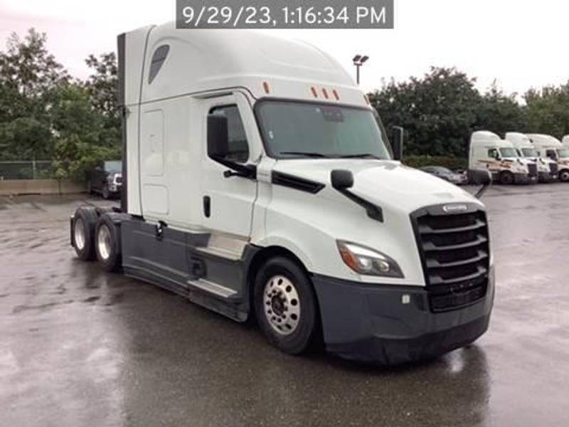 2022 Freightliner Cascadia (For Sale) | 72