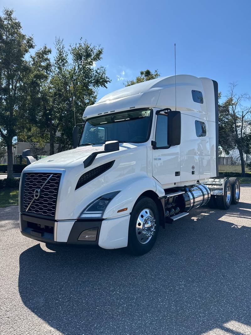 2021 Volvo VNL 760 (For Sale) | Sleeper Truck | #02VU600971