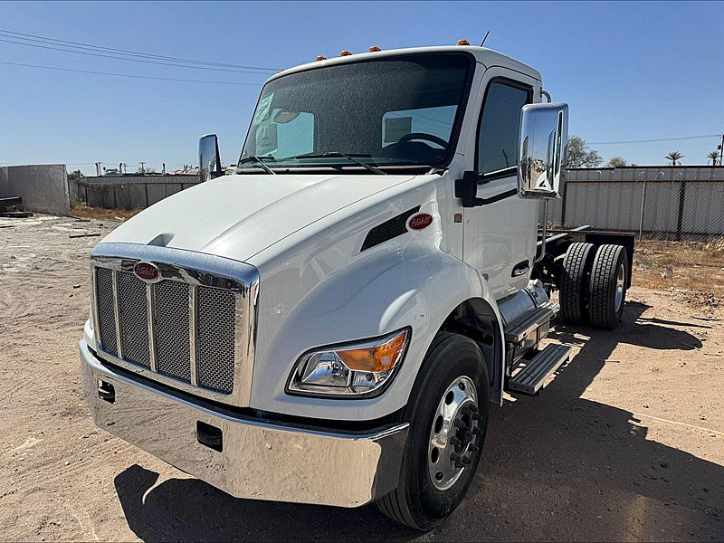 2025 Peterbilt 536