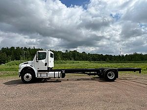 2019 Freightliner M2