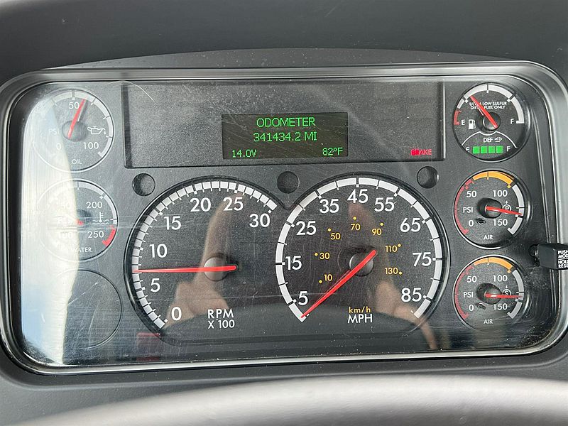2019 Freightliner M2