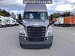 2022 Freightliner Cascadia - Sleeper Truck
