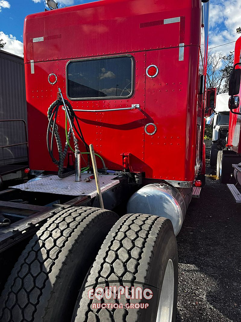 1997 Peterbilt 379 (For Sale) Sleeper Truck DKF054157