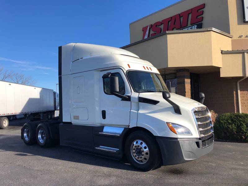 2019 Freightliner Cascadia PE116SLP For Sale | 60