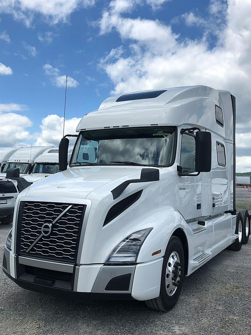 2020 Volvo VNL 860 (For Sale) Sleeper Truck 02VU226628