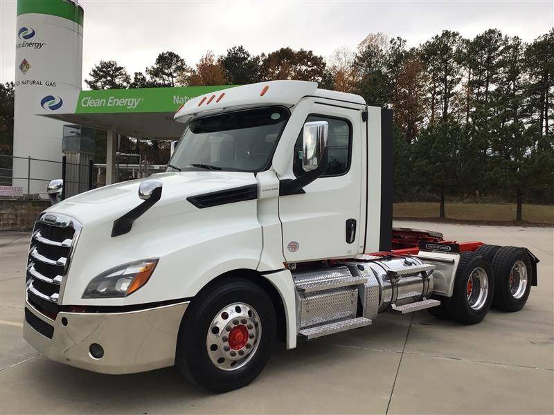 2021 Freightliner Cascadia 126 (For Sale) | NON Sleeper | #261988