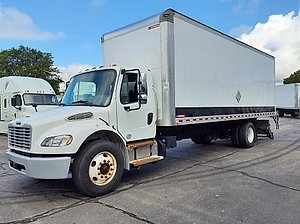 2018 Freightliner M2 106 - Box Van