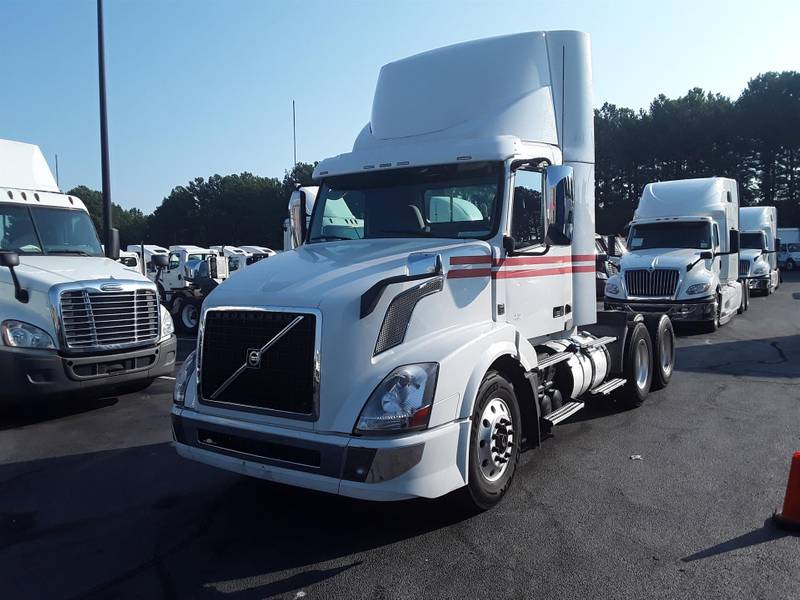 2018 Volvo VNL64T (For Sale) | Day Cab | #749726